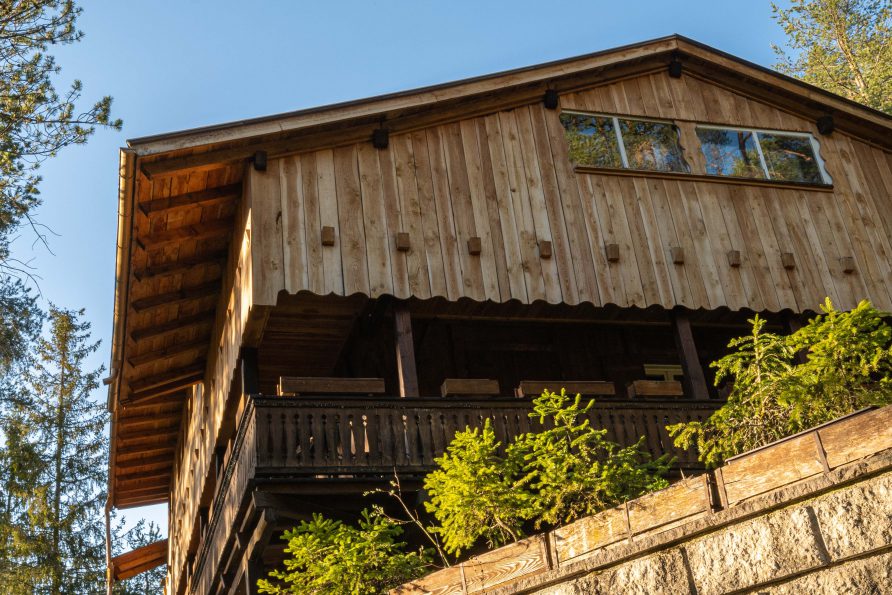 Villa La Bercia - Chalet in stile alpino rivestito in legno